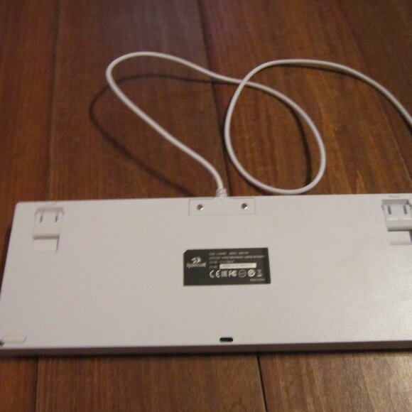 Redragon Kumara Mechanical Gaming Keyboard K552-WR White Wired Rainbow LED - Picture 2 of 7